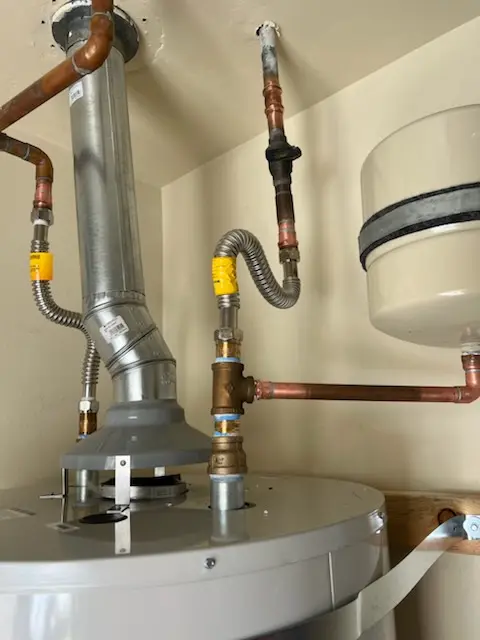 Water heater installation and plumbing repair in South Huntington